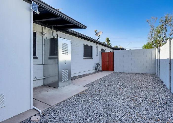 Asu Base! ~ 4 Mi To Old Town Scottsdale! Tempe